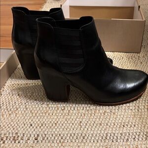 Kirk-Ease Shirome Black Boots. Like new! Size 11